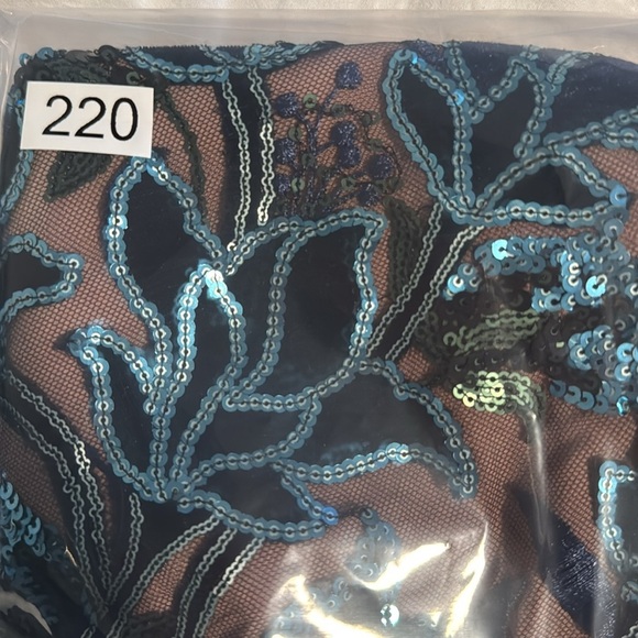 Elliatt Josie Top in Multi - Picture 11 of 11